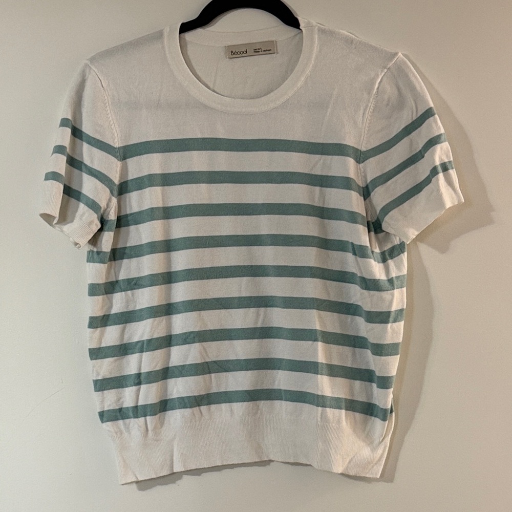 White & Seafoam Stripe Short Sleeve Knit Top